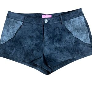 Edikted women’s xs rhiley contrast faux suede micro mini shorts black grey